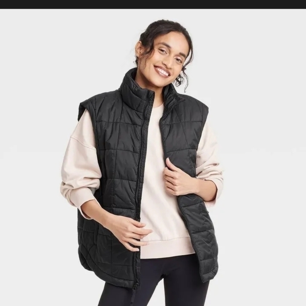 JoyLab Women's Quilted Puffer Vest Black